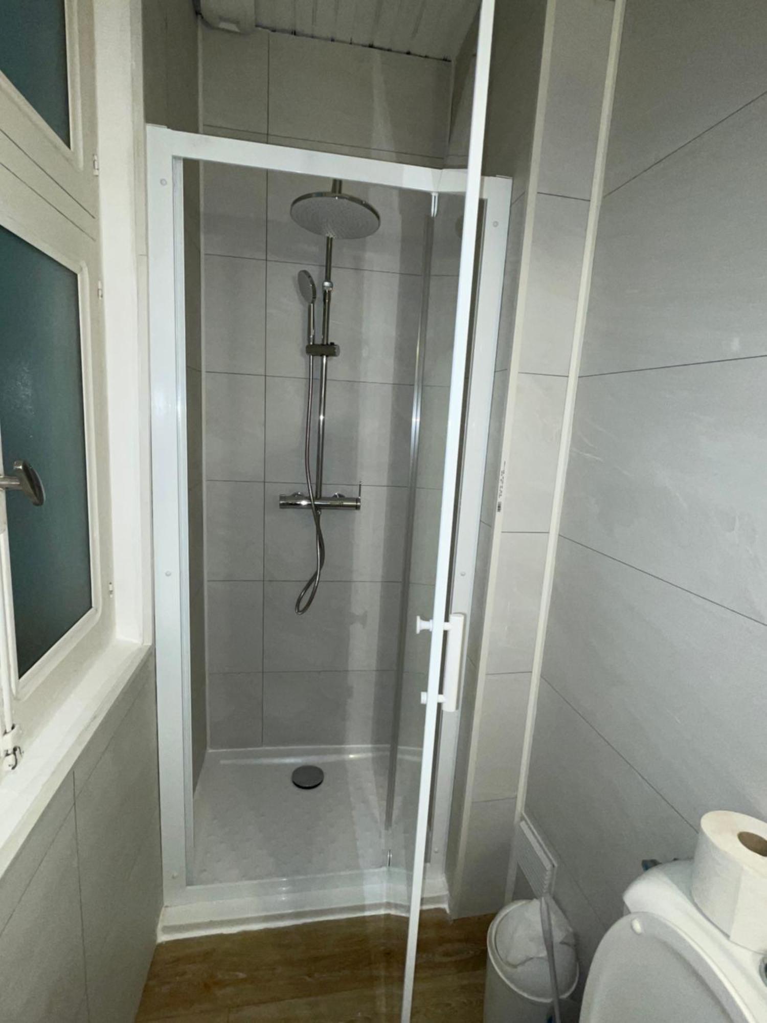 Studio N•2 Avec Patio En Plein Coeur De La Ville Bagneres-de-Bigorre Ngoại thất bức ảnh